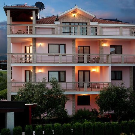 Villa Stobreč Exteriör bild